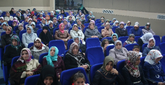 Camiler Haftası kadınlara yönelik panelle bitti