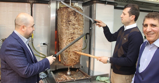 Yeşil Bursa Döner 4’üncü şubesini Çerkezköy’e açtı